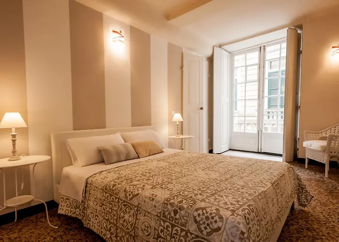 Old & Lejlighed Genova