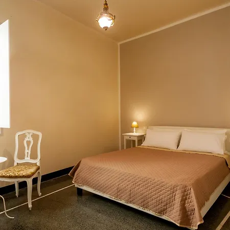 Apartment Old &
